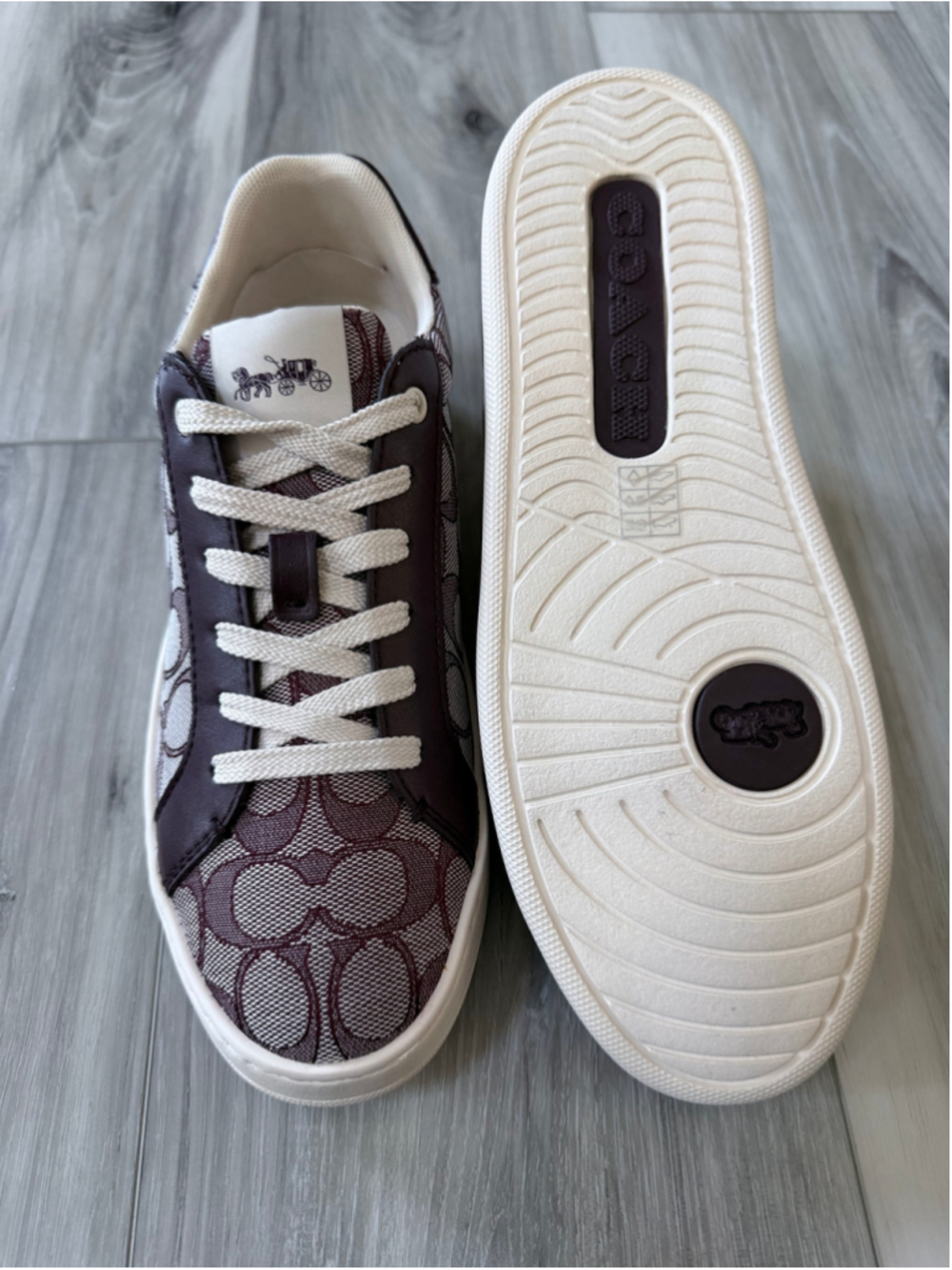 COACH Clip Low Top Signature Jacquard Wine Burgundy Sneakers Women 7.5B G4967